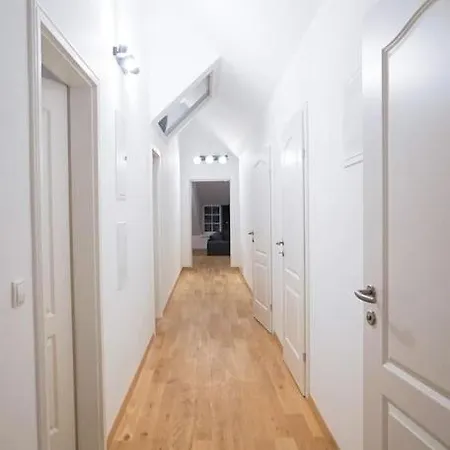 Luxus Apartment *